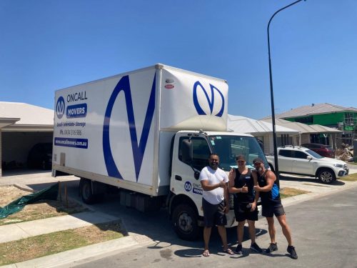 oncall movers with customers on the Gold Coast, QLD, Australia